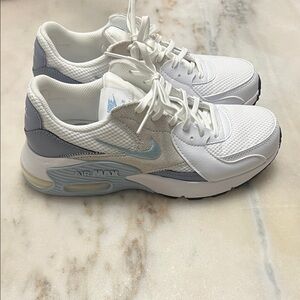 Nike Women's White and Light Blue Sneakers